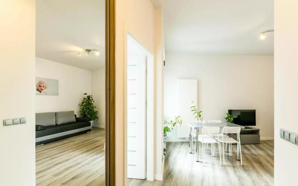Gris Apartment Poznan Exterior photo